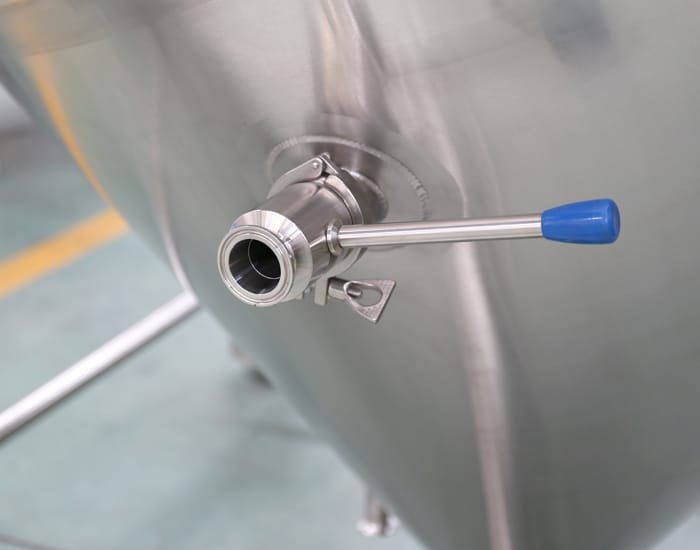 Fermenter parts racking arm